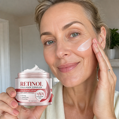 Retinol Uppstramande Ansiktskräm Med Hyaluronsyra För Slät Hud Med Strålande Utseende
